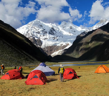 Campamento Jahuacocha, Cordillera Huayhuash